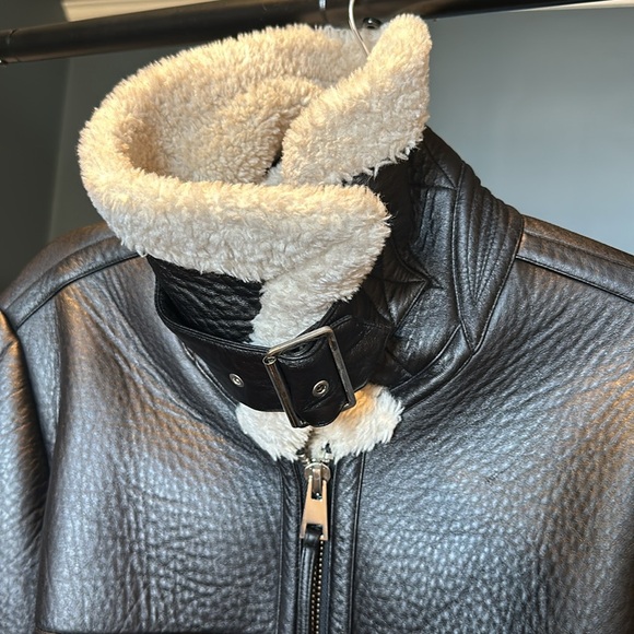 LIME (M) faux shearling coat in black and white - Picture 5 of 8